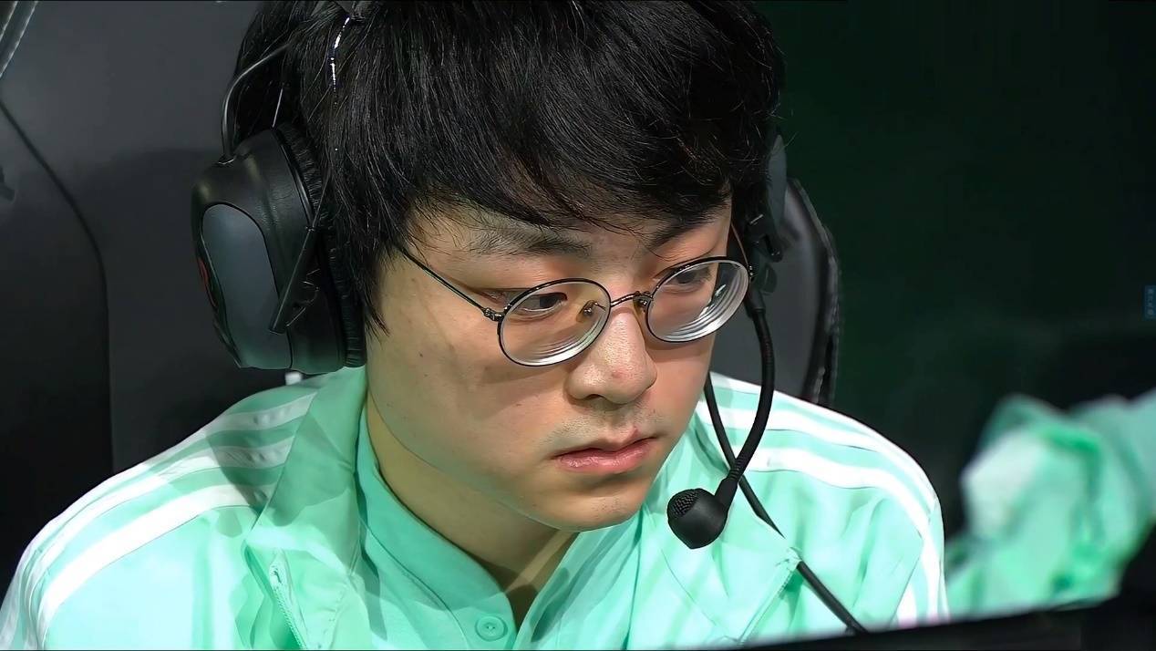 华体会登陆-包含BRO绝杀DK,Ruler打破历史纪录的词条